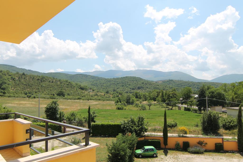 Filippone Hotel&Ristorante Gioia dei Marsi Kültér fotó